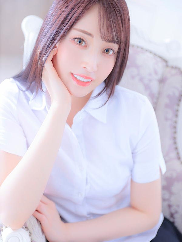 新垣　さおり